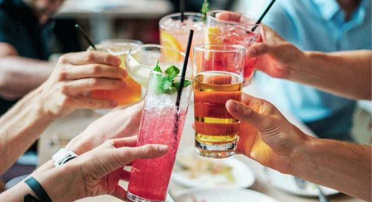 Host Party With Low Carb Alcoholic Drinks